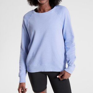 ATHLETA VICTORIAN PERIWINKLE LONG SLEEVE SUNDOWN SWEATSHIRT TOP